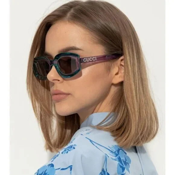 NEW Gucci GG1719S 004 Transparent Red Violet Women Square Sunglasses GG 1719S